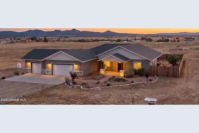 26180 N Vineyard Lane, Paulden, AZ 86334 - Photo 1