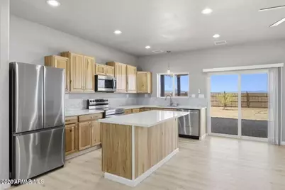 26180 N Vineyard Lane, Paulden, AZ 86334 - Photo 15