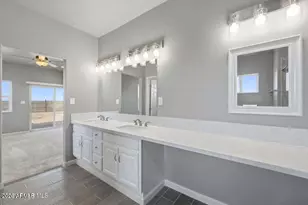 26180 N Vineyard Ln, Paulden, AZ 86334 - Photo 25