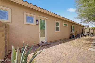 19670 W Flower Street, Buckeye, AZ 85396 - Photo 25