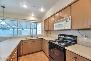 2025 W Elm St, Phoenix, AZ 85015 - Photo 7