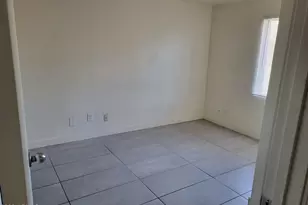1631 E Yale St, Phoenix, AZ 85006 - Photo 7