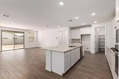 14789 W Lariat Trail, Surprise, AZ 85379 - Photo 7