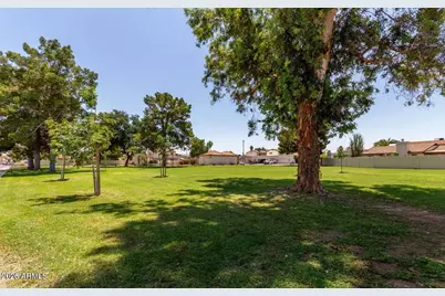 4760 W Wahalla Lane, Glendale, AZ 85308 - Photo 59
