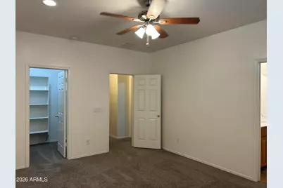 2186 W Agrarian Hills Drive, San Tan Valley, AZ 85144 - Photo 5