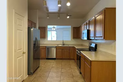 2186 W Agrarian Hills Drive, San Tan Valley, AZ 85144 - Photo 3