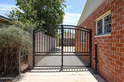 1317 W Holly Street, Phoenix, AZ 85007 - Photo 7