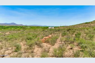 107 Vereda Mirasol -- #4, Rio Rico, AZ 85648 - Photo 3