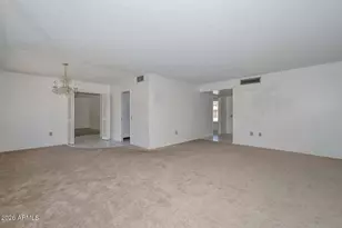 9719 W Newport Dr, Sun City, AZ 85351 - Photo 17