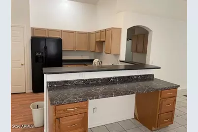 11596 W Hubbell Street, Avondale, AZ 85392 - Photo 9