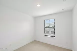 5428 S 35th Wy, Phoenix, AZ 85040 - Photo 19