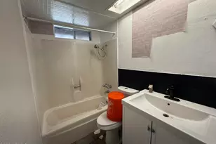 8428 W Glenrosa Ave, Phoenix, AZ 85037 - Photo 19