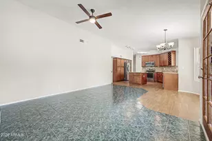 4111 E Cholla Canyon Dr, Phoenix, AZ 85044 - Photo 11