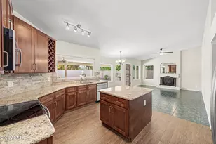 4111 E Cholla Canyon Dr, Phoenix, AZ 85044 - Photo 15
