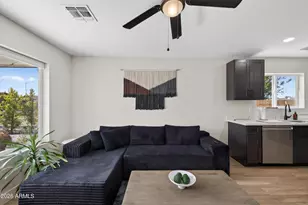 1724 S 1st St, Phoenix, AZ 85004 - Photo 41