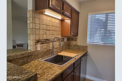 20420 N 6th Drive #Unit 5, Phoenix, AZ 85027 - Photo 9