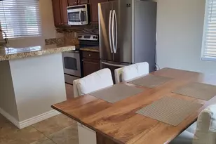 20420 N 6th Dr, Phoenix, AZ 85027 - Photo 11