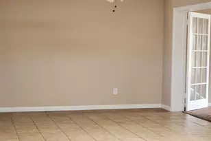 1719 E Gaylon Dr, Tempe, AZ 85282 - Photo 3