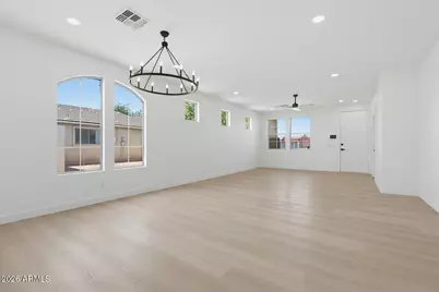 6607 S 17th Avenue, Phoenix, AZ 85041 - Photo 3