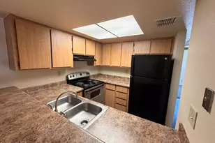 825 S River Dr, Tempe, AZ 85281 - Photo 3