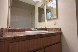 825 S River Dr, Tempe, AZ 85281 - Photo 9
