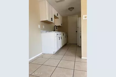 4269 N 68th Drive, Phoenix, AZ 85033 - Photo 15