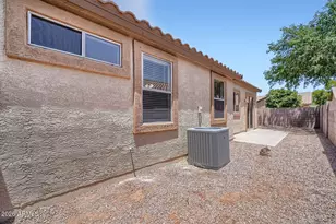 8953 E Capri Ave, Mesa, AZ 85208 - Photo 29