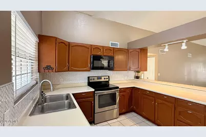 4148 W Villa Maria Drive, Glendale, AZ 85308 - Photo 7
