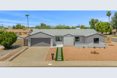13828 N 41st Place, Phoenix, AZ 85032 - Photo 1