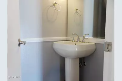10427 N 10th Street #3, Phoenix, AZ 85020 - Photo 5