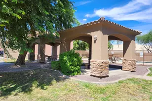 21655 N 36th Ave, Glendale, AZ 85308 - Photo 23