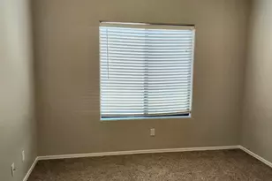 21655 N 36th Ave, Glendale, AZ 85308 - Photo 19