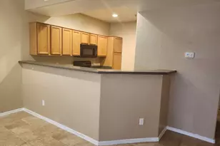 21655 N 36th Ave, Glendale, AZ 85308 - Photo 5