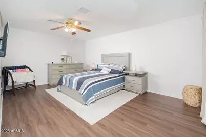 11445 S Iroquois Drive, Phoenix, AZ 85044 - Photo 7