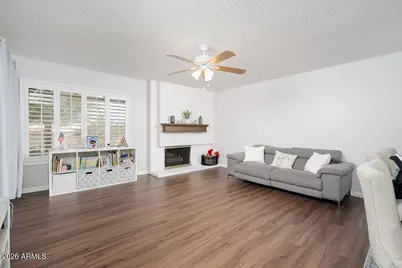 11445 S Iroquois Drive, Phoenix, AZ 85044 - Photo 5