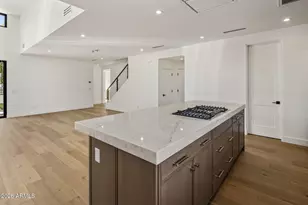5929 N 14th St, Phoenix, AZ 85014 - Photo 5