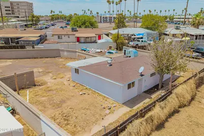 4542 N 50th Drive, Phoenix, AZ 85031 - Photo 25