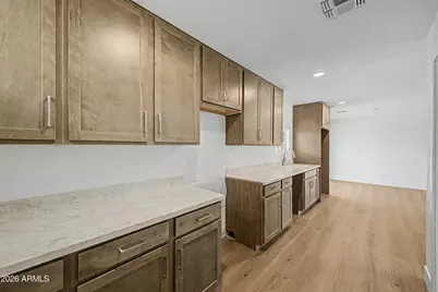 4542 N 50th Drive, Phoenix, AZ 85031 - Photo 5