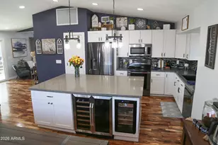 13020 N 77th Ave, Peoria, AZ 85381 - Photo 9