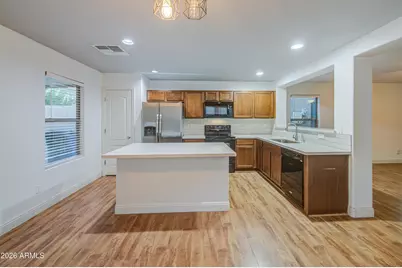 18535 W Udall Drive, Surprise, AZ 85374 - Photo 11
