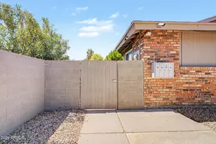 2931 E Beck Ln, Phoenix, AZ 85032 - Photo 23