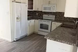 3033 S Longmore, Mesa, AZ 85202 - Photo 7