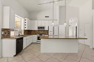 5761 W Park Ave, Chandler, AZ 85226 - Photo 7