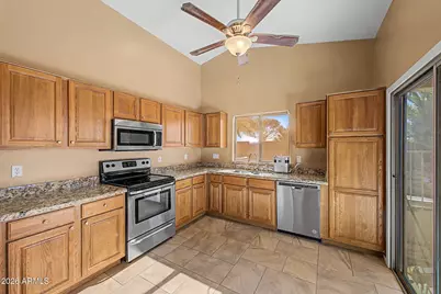 18458 N Smith Drive, Maricopa, AZ 85139 - Photo 11