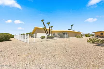 11137 W Palmeras Drive, Sun City, AZ 85373 - Photo 17