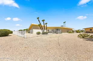 11137 W Palmeras Dr, Sun City, AZ 85373 - Photo 17