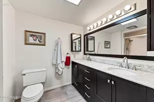 11137 W Palmeras Dr, Sun City, AZ 85373 - Photo 11