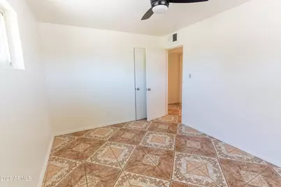 8815 N 31st Avenue, Phoenix, AZ 85051 - Photo 23