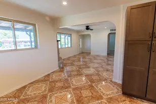 8815 N 31st Ave, Phoenix, AZ 85051 - Photo 7