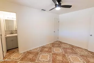8815 N 31st Ave, Phoenix, AZ 85051 - Photo 19